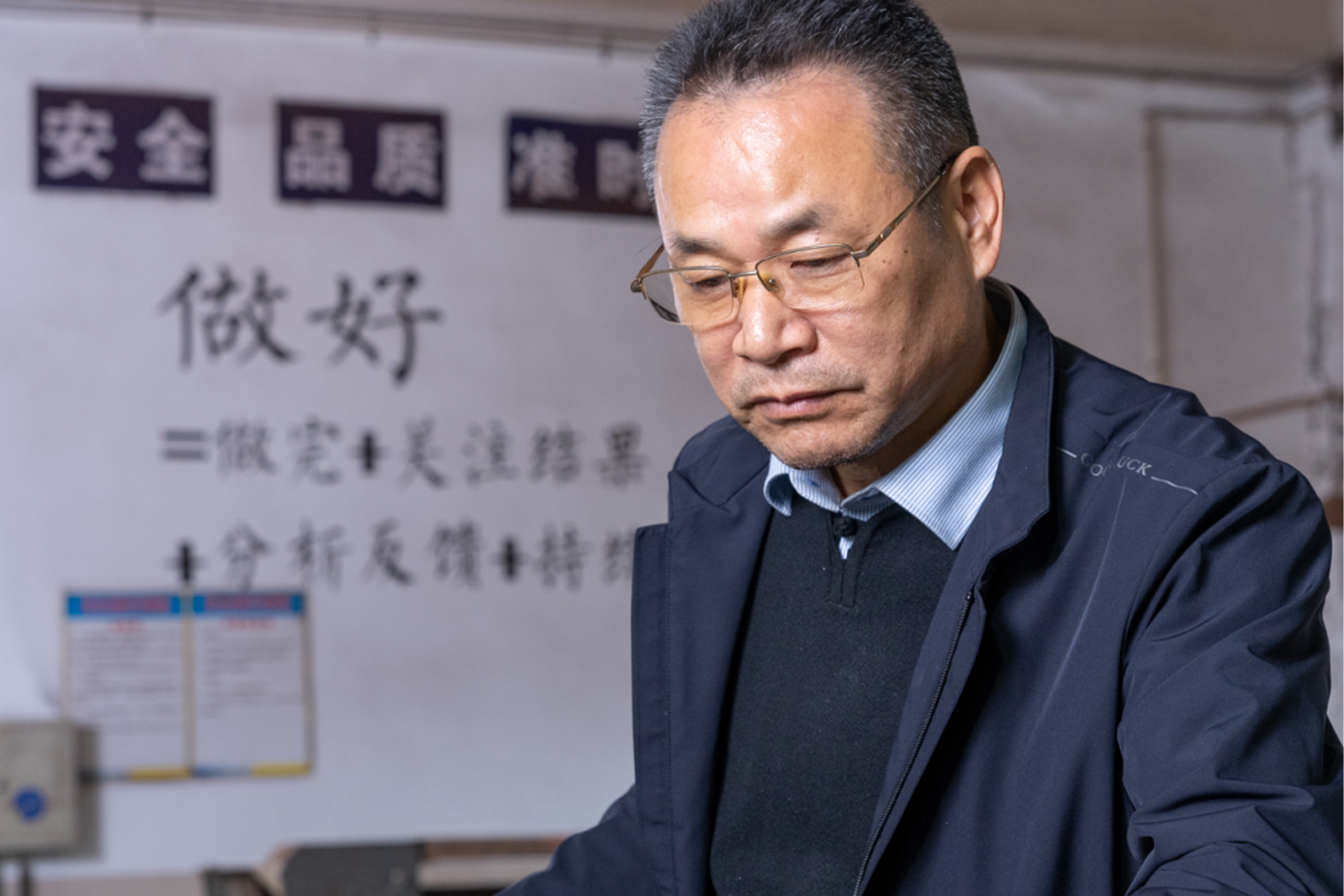 以科技深耕红木内核，荣鼎轩徐荣桃荣获“浙江省工艺美术大师”称号(图6)